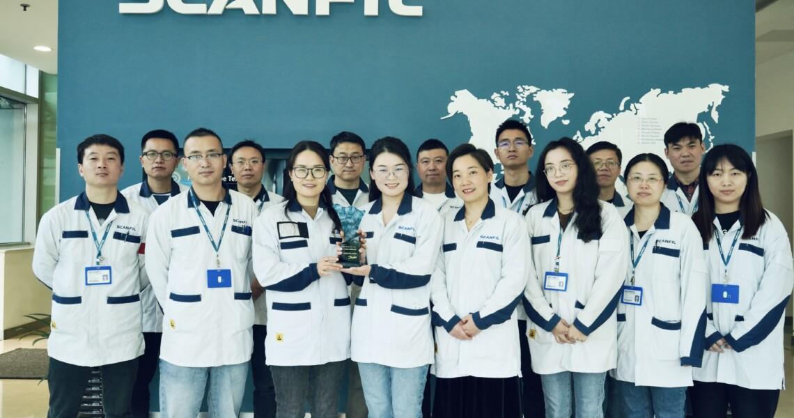 Scanfil Suzhou receiving the Danfoss award